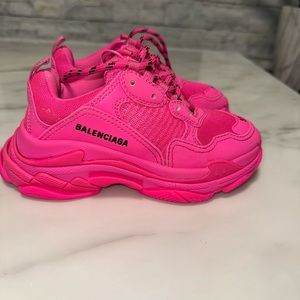 Toddler size 13 Pink Balenciaga sneaker worn once
